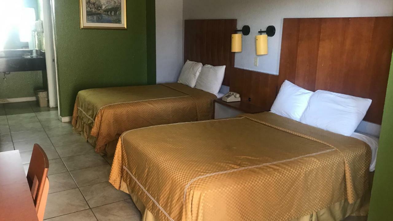 Harker Heights Day N Night Inn מראה חיצוני תמונה