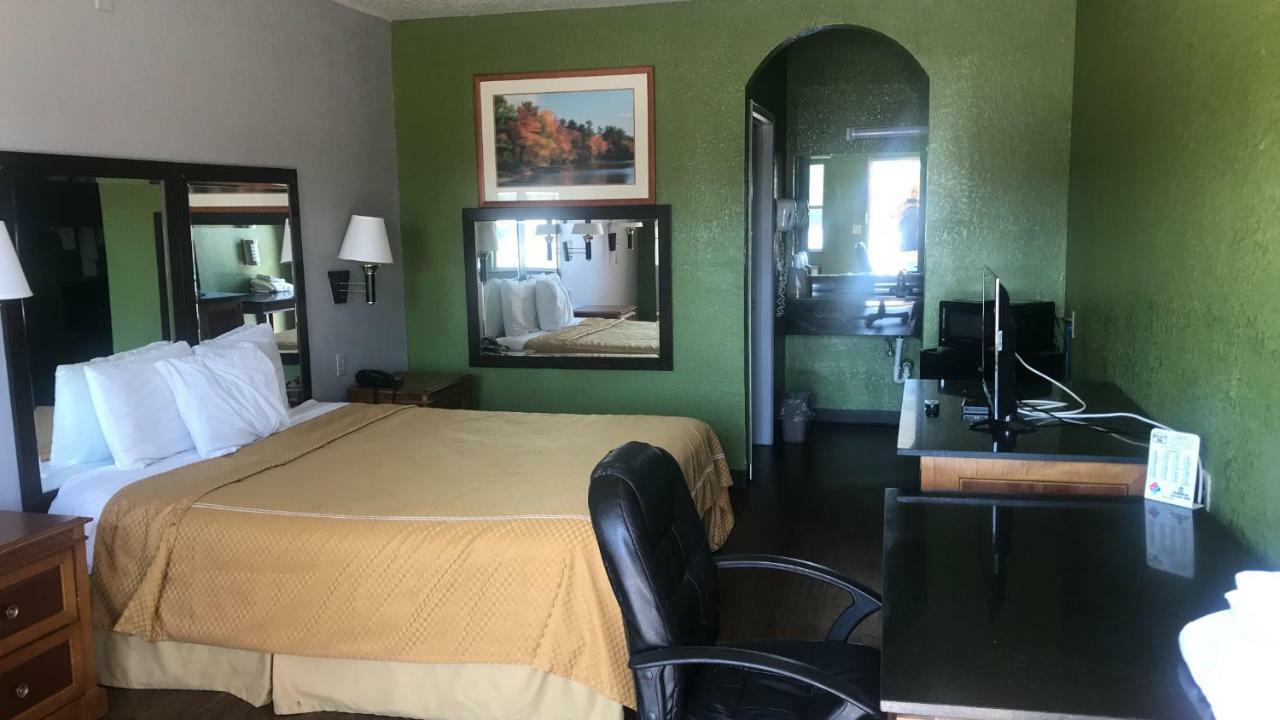 Harker Heights Day N Night Inn מראה חיצוני תמונה